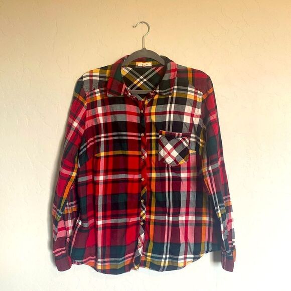Red flannel  - Picture 1 of 7